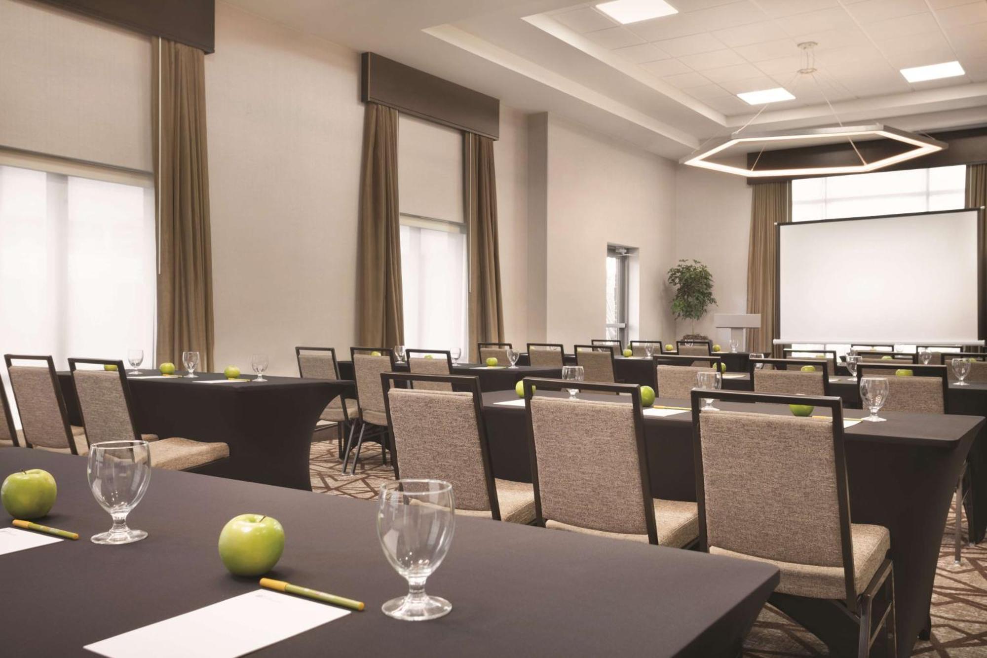 Hilton Garden Inn Downtown Birmingham Ngoại thất bức ảnh